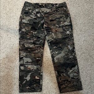 Under Armour Men's Camouflage Cargo Pants